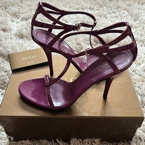 Gucci Purple Strappy Heel W/Logo.